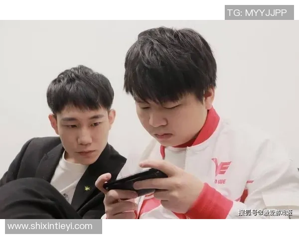 王者荣耀评论分析：WE战队防守策略的成功与不足之处探讨